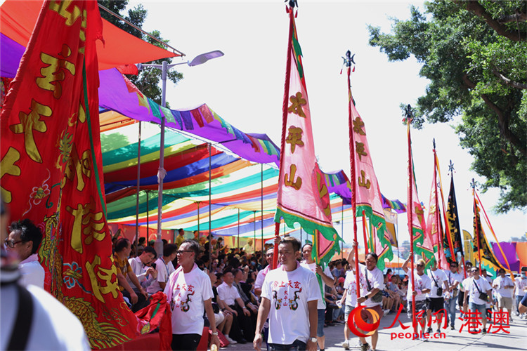 �ڶ�������ƮɫѲ�Σ����������ɫ�������� ��С����