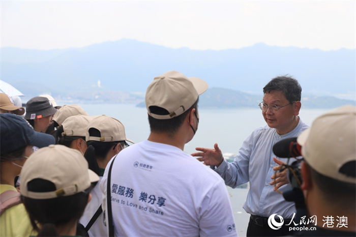 �����������˺�һͤ������������Ժ��ѧ��ʷ��ʵϰ�� ������