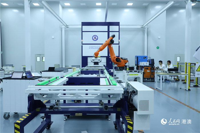 ͼ3�������������������װ����������Ա��ʾ�������������� ��С�� �㣩