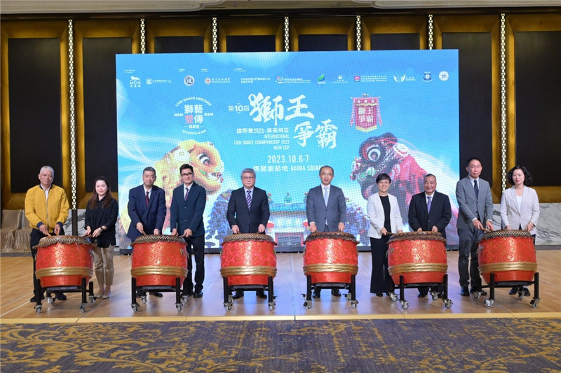 ͼΪ�������������־ֳ�����Ȩ����5�������ξ־ֳ���粻�����4��������÷�й��ع����޹�˾�ܲ÷�С�壨��5���ȳ�ϯ�������ŷ����ᡣ������÷��ͼ��