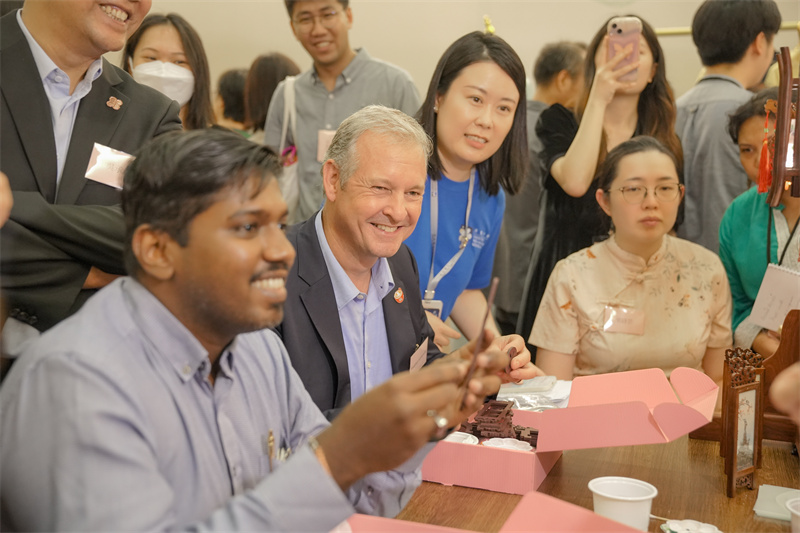 ����������˱��й��ķ����Ļ���Ŀ�����������Ͼ��Ļ����Ź�ͼ