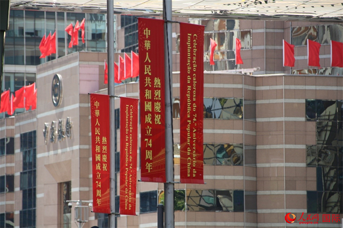 �����ǰϦ�İ��Ž�ͷ�������� �Ƽ���