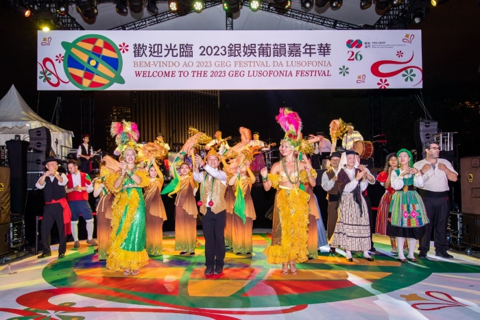 �����Ļ������ڼ����ϼ��껪��Ļ�ֳ������������Ļ��ֹ�ͼ