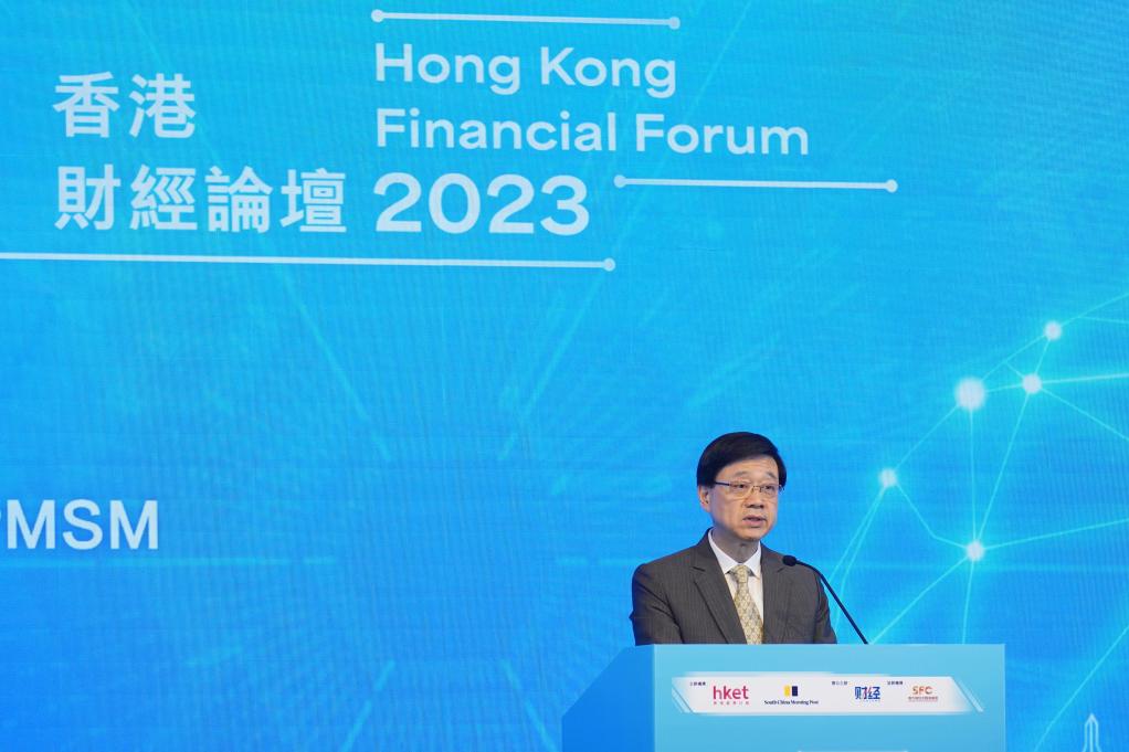 11��27�գ������������������ҳ�����̳���´ǡ��»������ ��С� ��