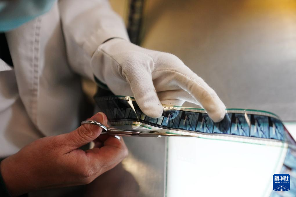 ����۵�Ӱ���Ϲݽ�Ƭ�޸��ң���Ƭ�޲�ʦ���Ű״�ӡ����������޸���Ƭ��2023��12��13���㣩���»������ ���� ��