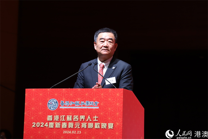 ͼ4.��۽��������ܻ�᳤Ҧï���»�ӭ�ǡ������� ��С���㣩