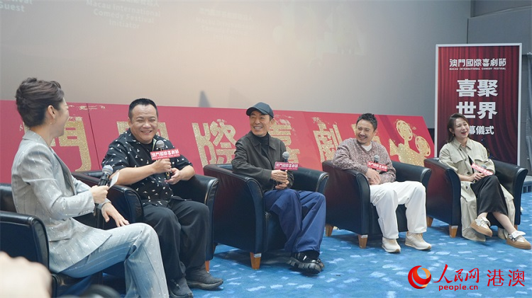 ����ı�����ơ����ڡ�����������̳����չ�������������� ��С����