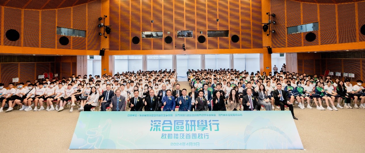 ���Ÿ�һѧ�����������ѧ�С�������ʽ�ֳ������췽��ͼ