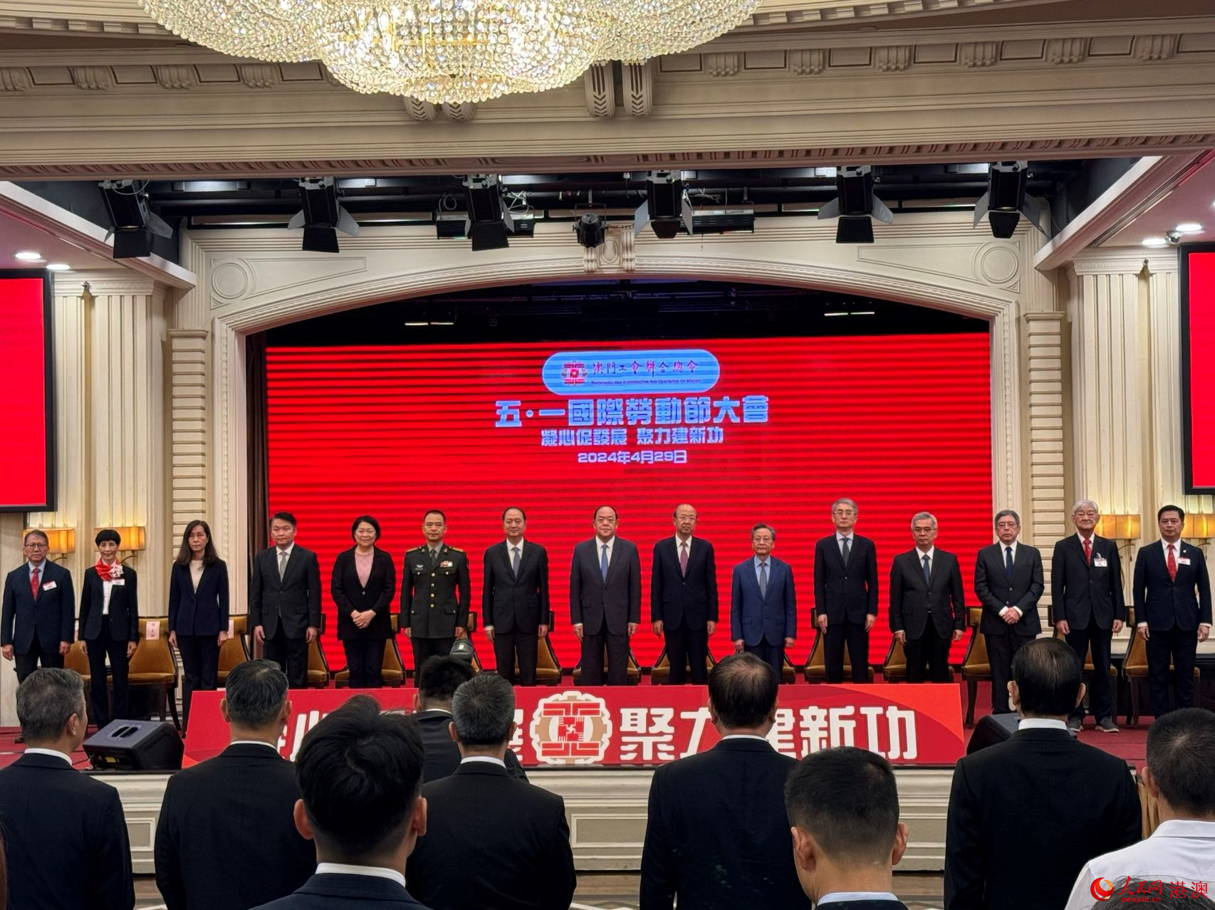 ����������ף����һ�������Ͷ��ڴ���ֳ������������� ����÷��