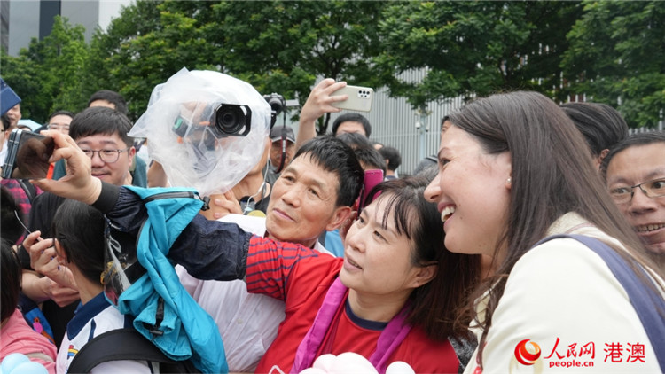 ���˽������ֳ����ڻ�����Ӱ�������� ��������