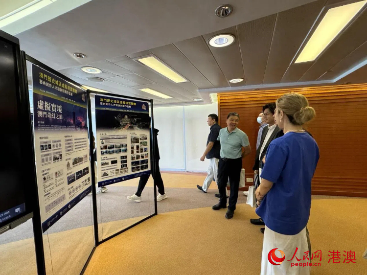 �ĳǴ��Ļ�����չ����չʾ��ѧԱ��Ʒ���������α����͡����������� ����÷��