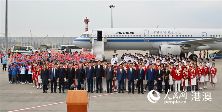 ������˻��ڵذ��˽��������ŵָۡ��������������ͼ