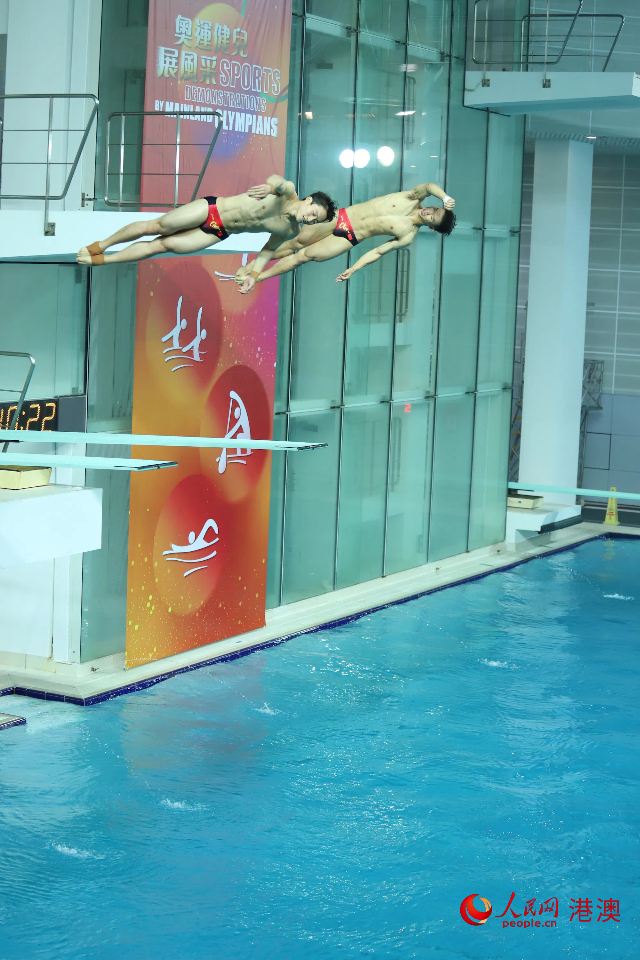 �˶�Ա����Դ������һ��ʾ��5233B�������� ��С����