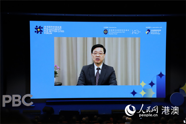 ͼ2.�����������������ҳ�ͨ����Ƶ�´ǡ������� ��С�� ��