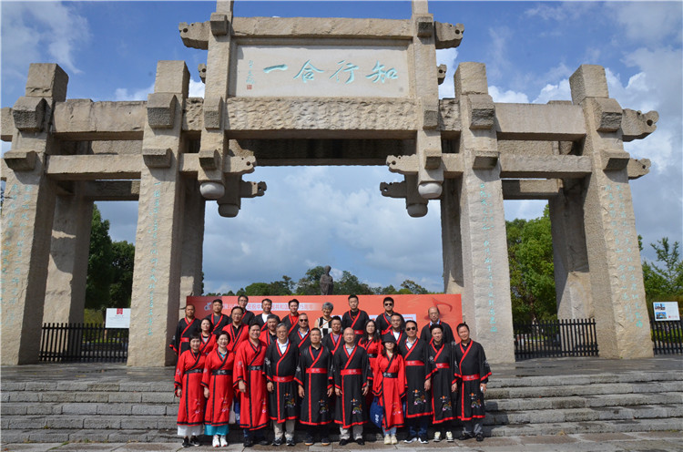 ͼ1.���������Ļ����������������ް��ڹ��ݾ��С������췽��ͼ��