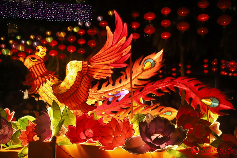 ��۱������������Ҵ�����ͳ���ơ���Բ���衤��ӭ���졷�������� ����������