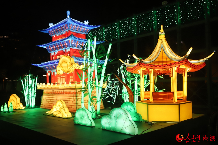 �����Ĵ�ʡ�Թ��е����������ԹŴ�̨ͤ¥��Ϊ���壬�������ơ������� ����������