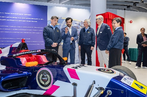 FR世界杯冠军车手乌高卓古的冠军战车。澳门特区政府旅游局供图