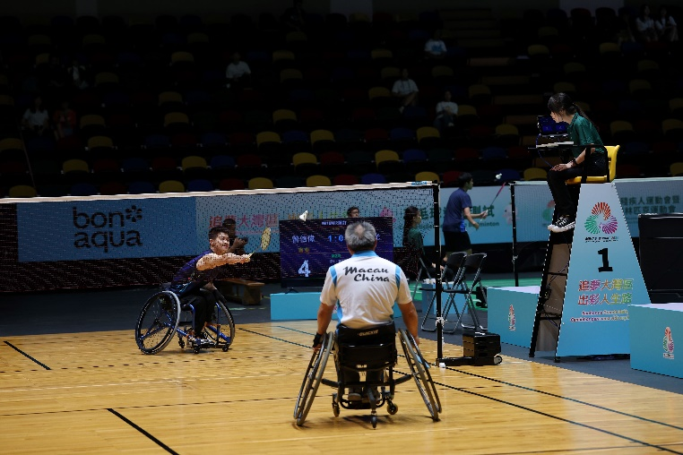 图为运动员在比赛中。澳门赛区筹备办供图