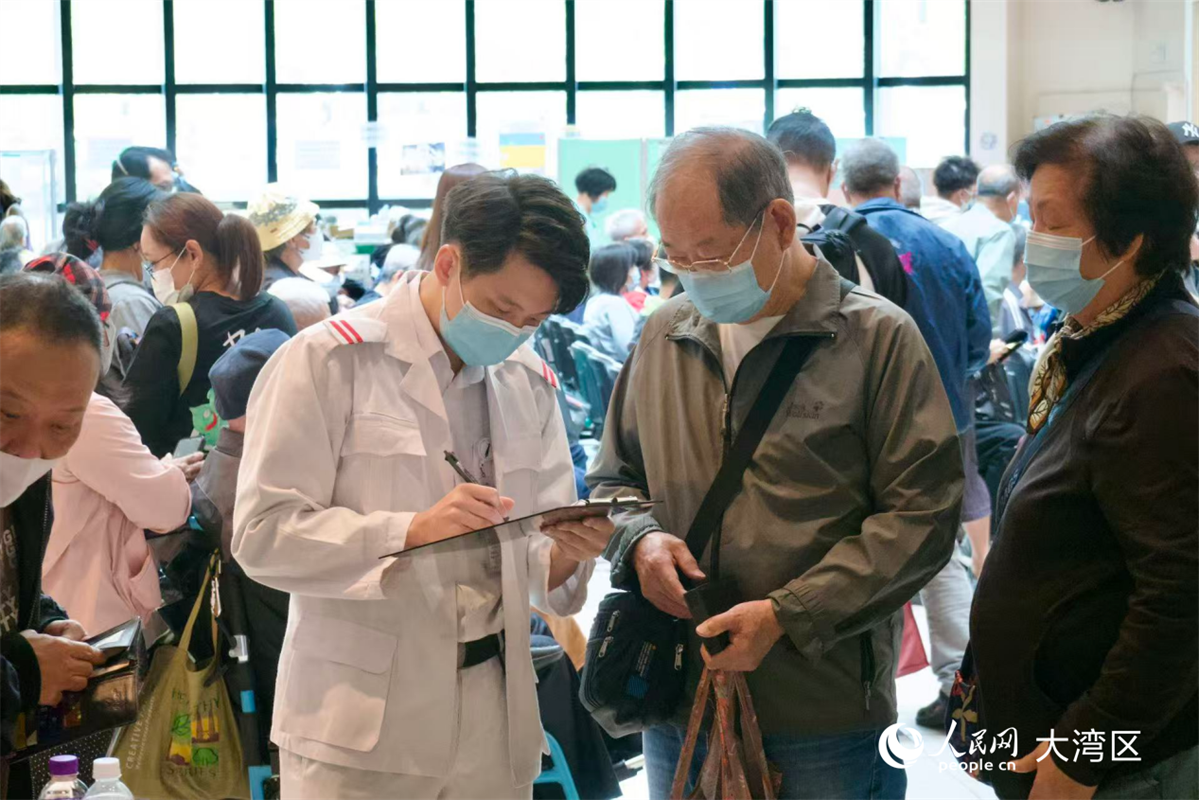 雅丽氏何妙龄那打素医院提供紧急配药服务。人民网 吴宇扬扬 摄