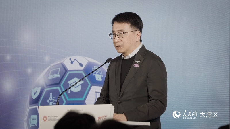 图5.香港生产力促进局首席技术总监张梓昌致辞。人民网 吴宇扬扬 摄