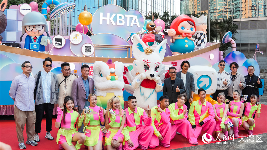 图6.香港品牌玩具协会主题花车带来经典IP形象。人民网 吴宇扬扬摄