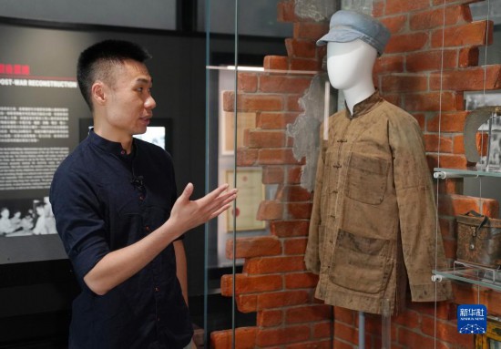 ������ۺ�������ݶ��������ݳ����������»�����߽��ܲ����չ���ж����ݶӸ۾Ŷ�����ӳ�Ա��սʱ�Ĵ���װ����8��24���㣩�� �»������ ���� ��