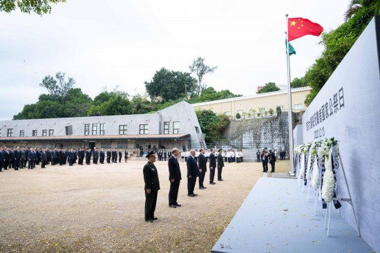 ����12��13������İ��������������еĹ���������ʽ�� �»������ �Ž�� ��