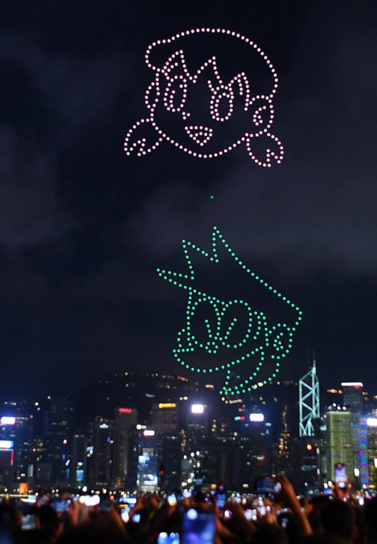  5��25�գ����˻���ά���Ͽ�ƴ�ɡ�����A�Ρ������ɫͼ�����»������ ���� ��