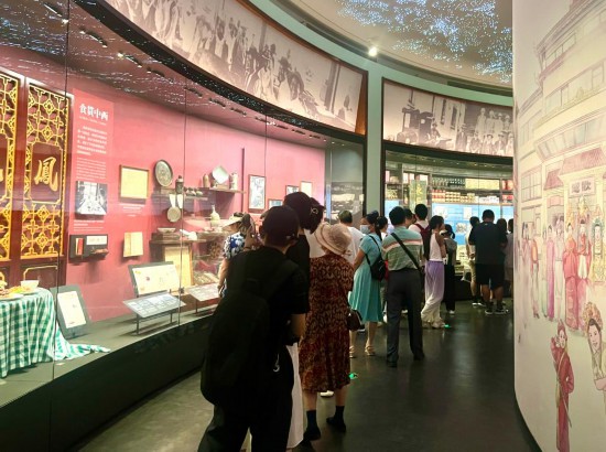 7��20�գ������ο�����ɽ�в���ݲι��������»������ �ܼ��� ��