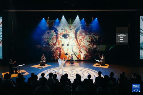 　　10月6日拍摄的《消失的藏经洞》音乐会现场。新华社发