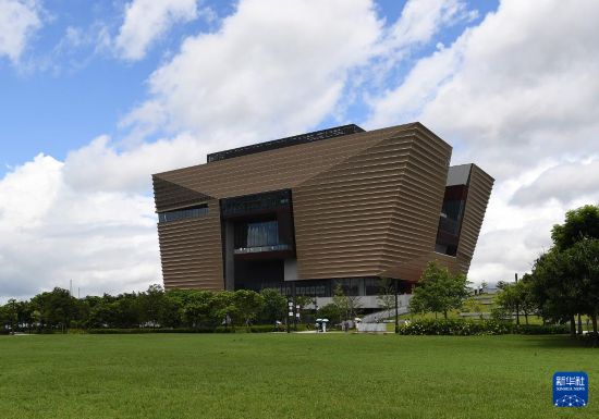 　　这是2023年7月3日拍摄的香港故宫文化博物馆外景。新华社记者 陈铎 摄